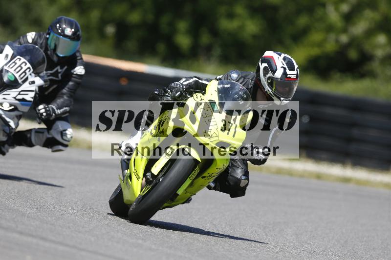 Archiv-2025/16 16.05.2025 PROMAX ADR/Gruppe gruen/371